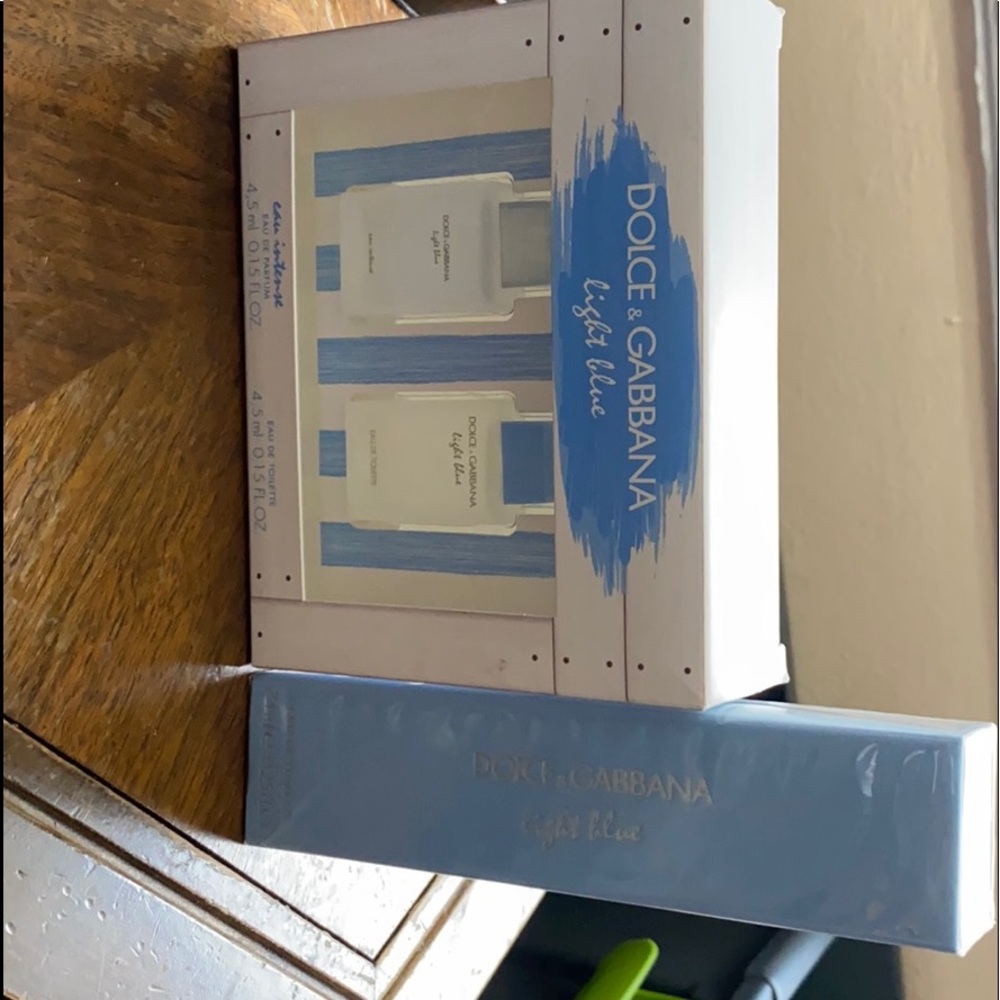 Dolce & Gabbana 🎁🎁🛍🛍😊😊